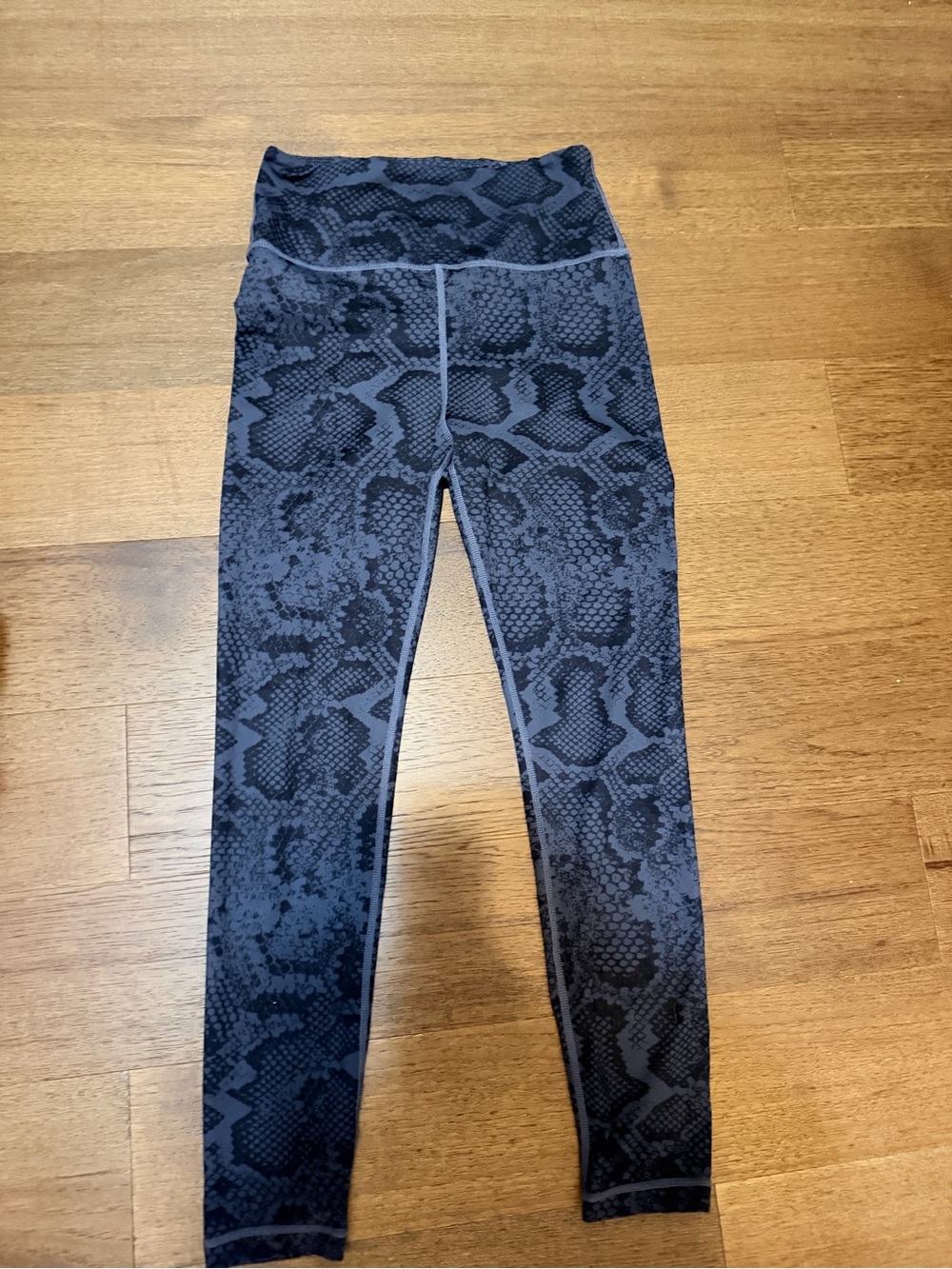 High-Waist Black Snake-Print Leggings